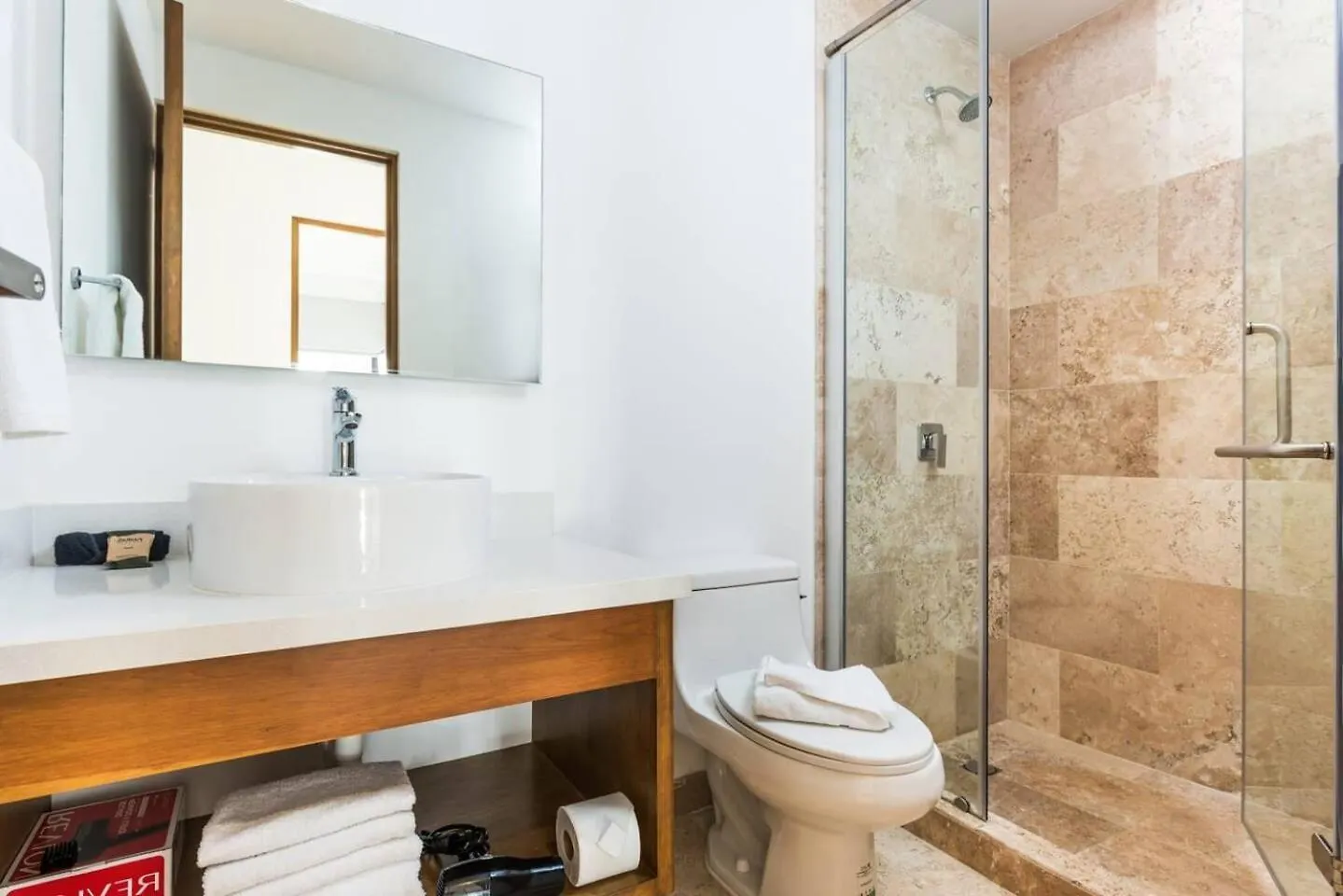Apartment 1Br In Central Location, 100Mb Wifi, Condo Ipana Playa del Carmen